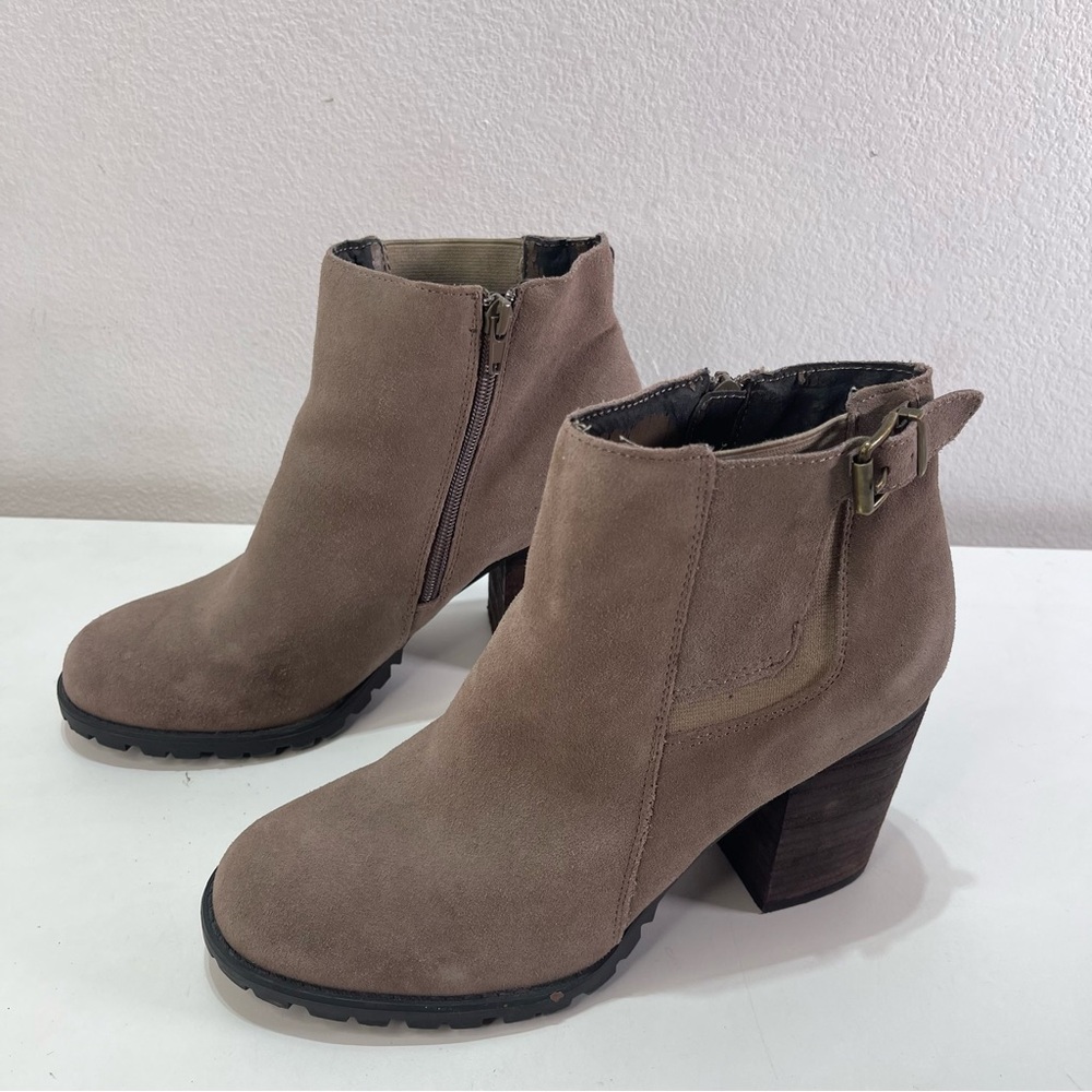 Steve Madden Lacey 10M Women Suede Leather Taupe Ankle 3'' Heel Boots Bootie Fal